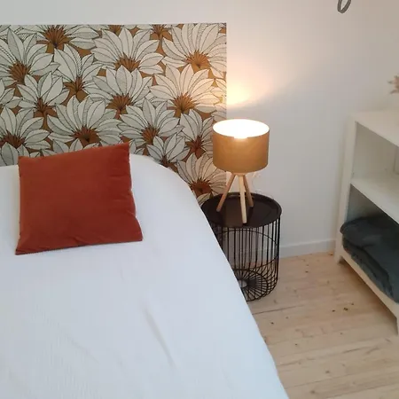 Caroline: Urban Coastal Retreat With Private Terrace Guest house 3*