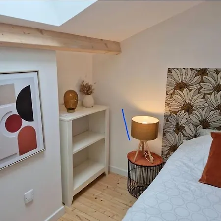 Studiocaroline44, Entre La Et La Mer, Parking, Wifi, Terrasse Privé, Cuisine, Moins De 15min Aéroport 3* Bouaye