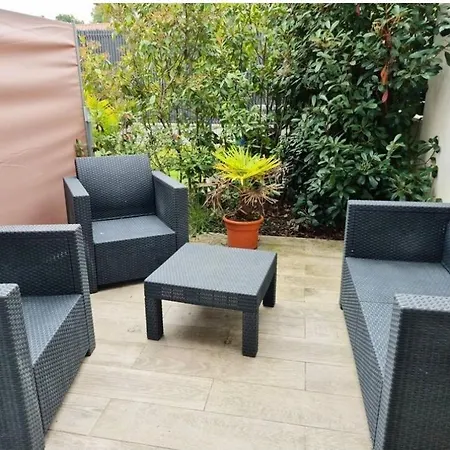 Studiocaroline44, Entre La Et La Mer, Parking, Wifi, Terrasse Privé, Cuisine, Moins De 15min Aéroport Pensión
